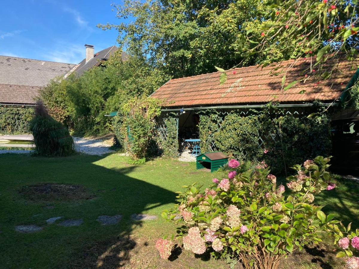 Haus Mit Sauna Und Privatem Badeteich In Anif Bei Salzburg Extérieur photo