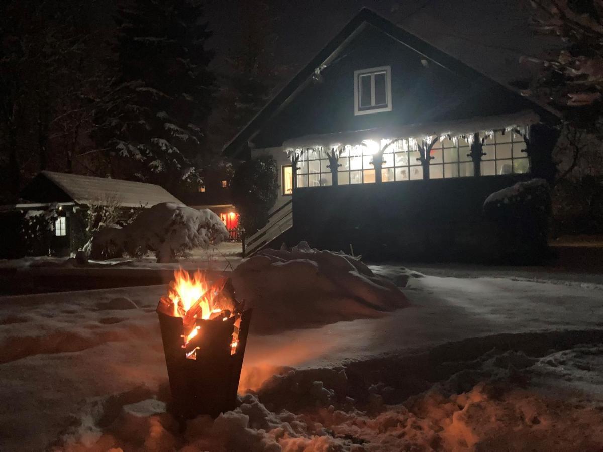 Haus Mit Sauna Und Privatem Badeteich In Anif Bei Salzburg Extérieur photo