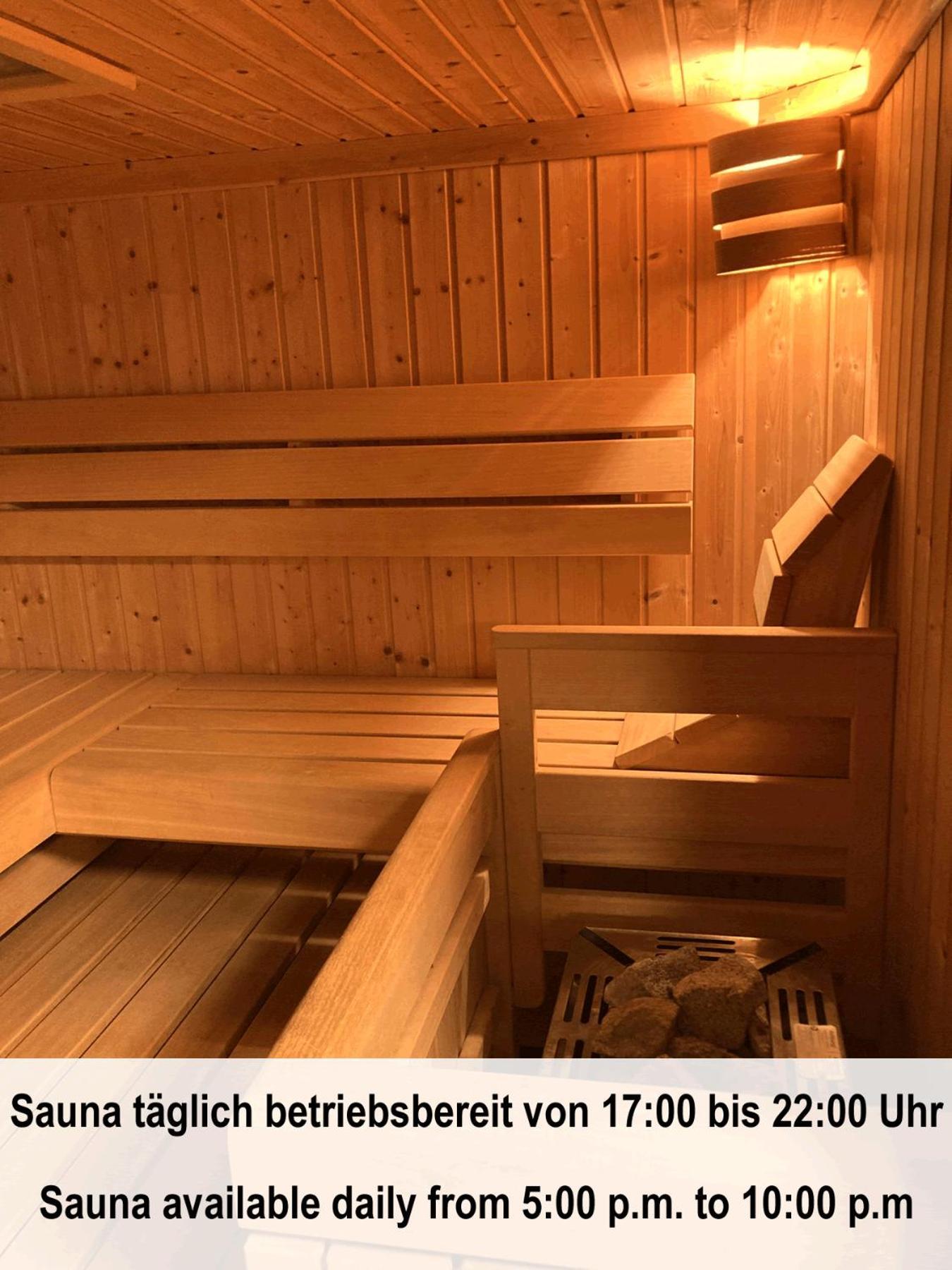 Haus Mit Sauna Und Privatem Badeteich In Anif Bei Salzburg Extérieur photo