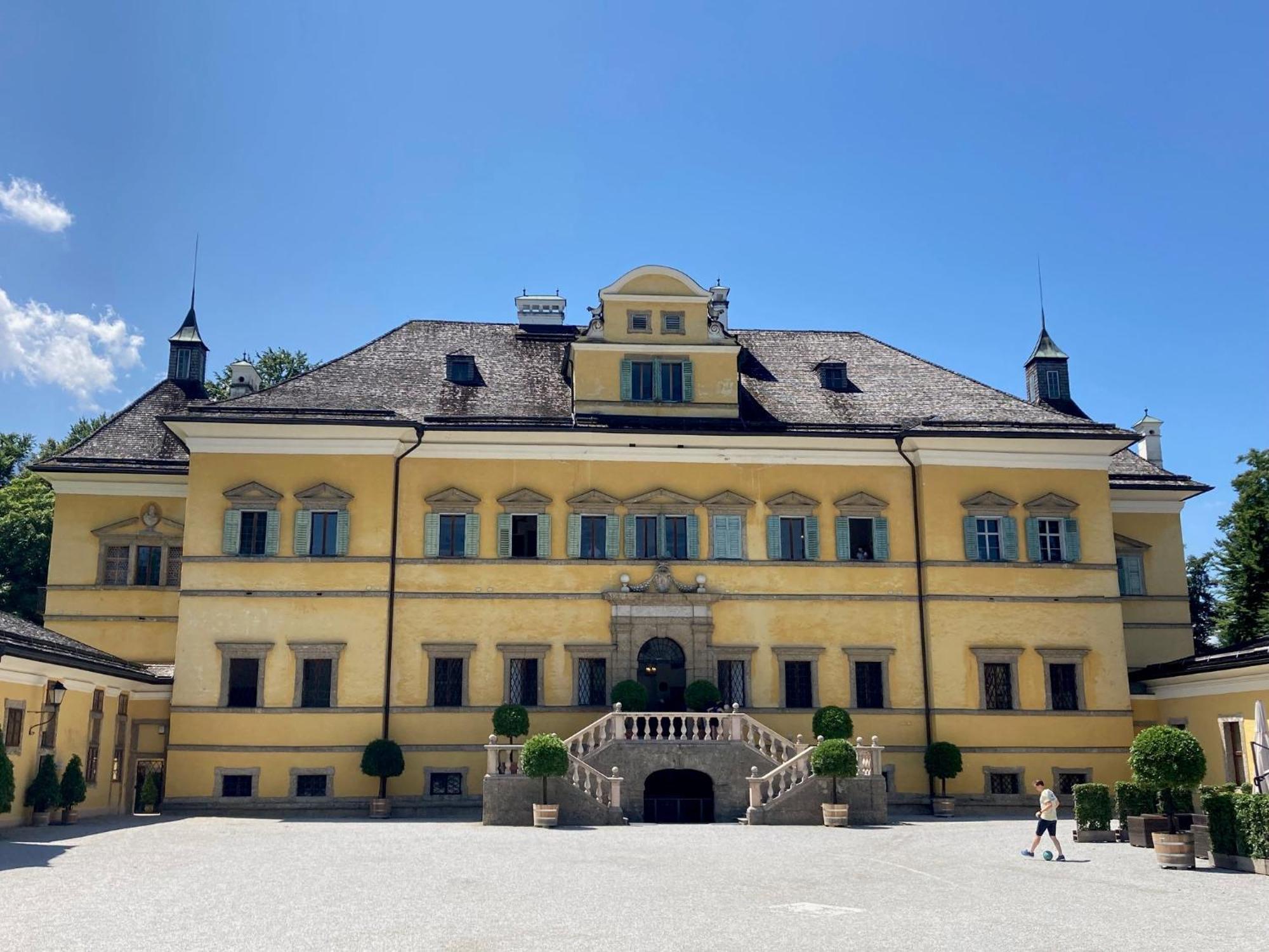 Haus Mit Sauna Und Privatem Badeteich In Anif Bei Salzburg Extérieur photo